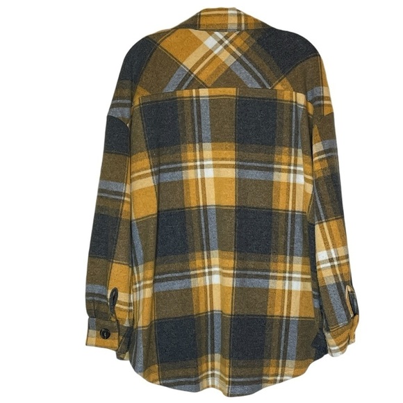 ZENANA Camping Shacket yarn Dyed Plaid Women’s XL - Picture 2 of 8